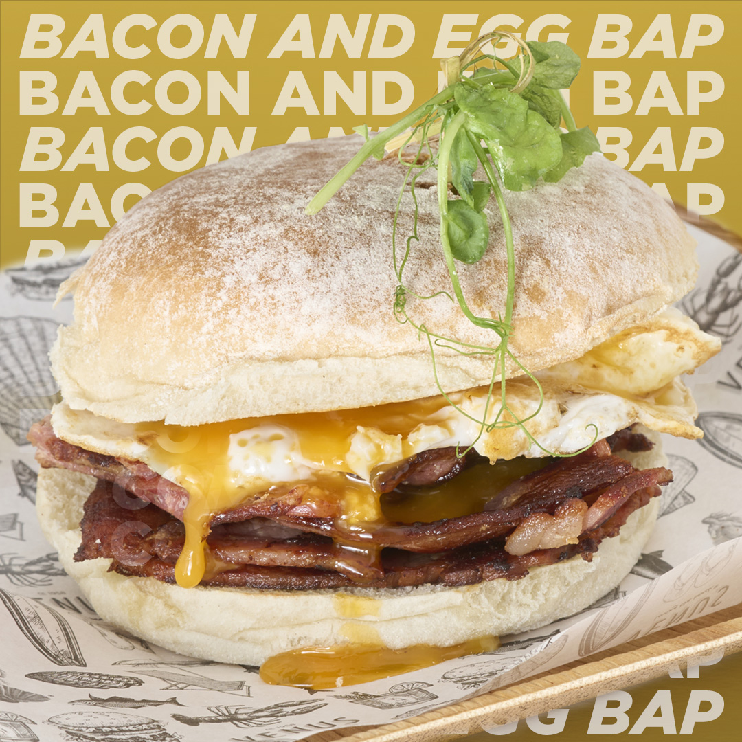 English Bacon & Egg Bap
